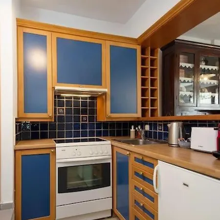 Peggy's Nautical Gem, Corfu Holiday home *